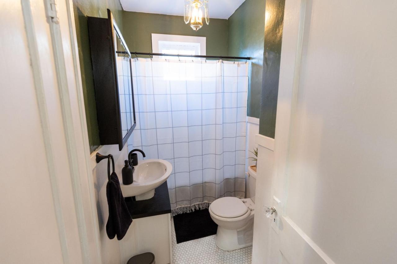 Historic Revival King Bed Midtown Memphis 68 Yes Pets Fast Wifi Free Parking Villa Buitenkant foto